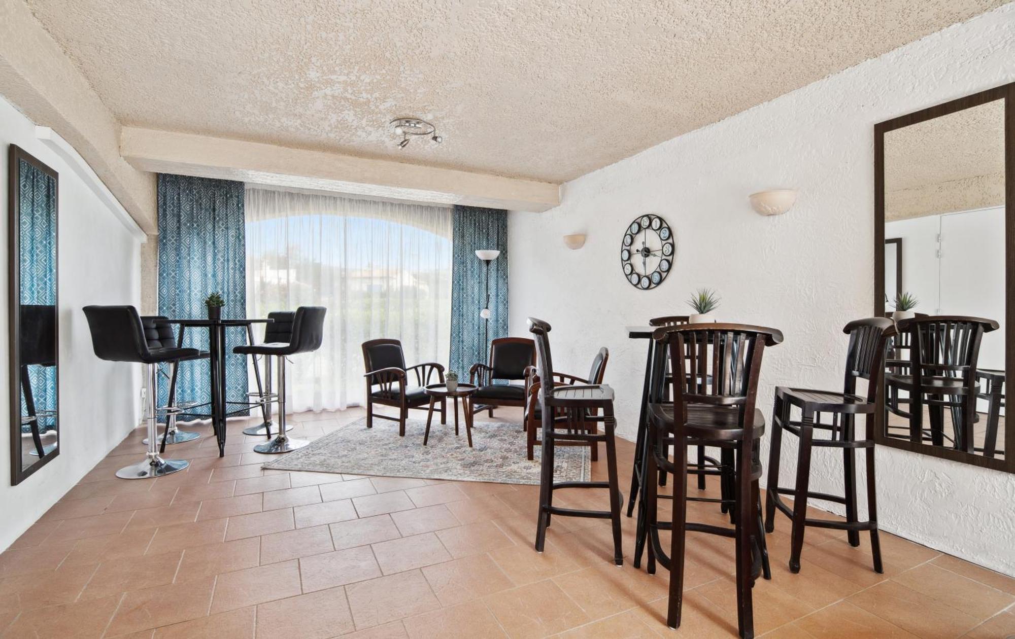 Hotel La Nartelle Sainte-Maxime Luaran gambar